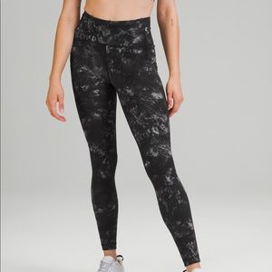 Lululemon Swift Speed High-Rise Tight 28"
